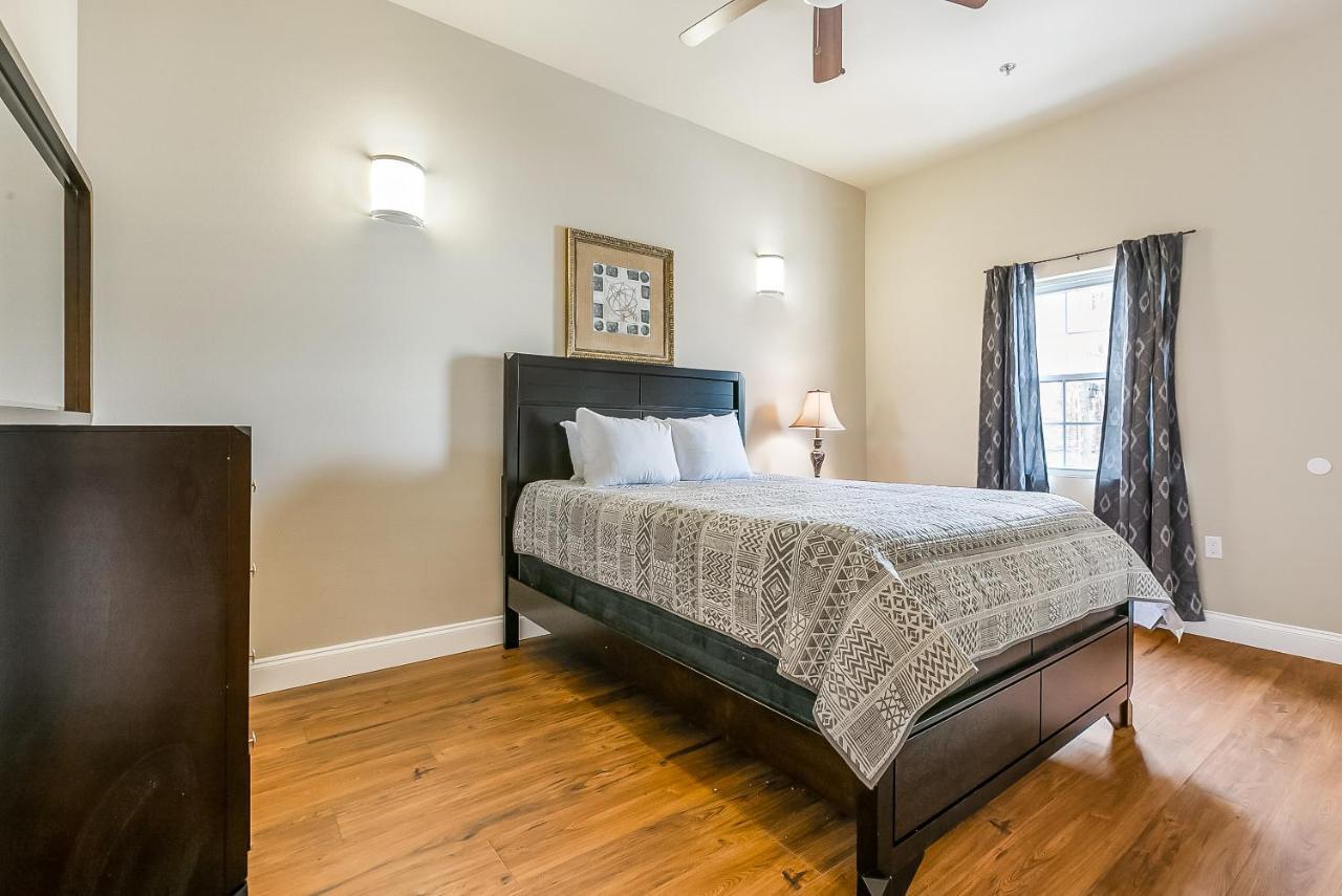 Modern 5Br Condo In Nola Ню Орлиънс Екстериор снимка