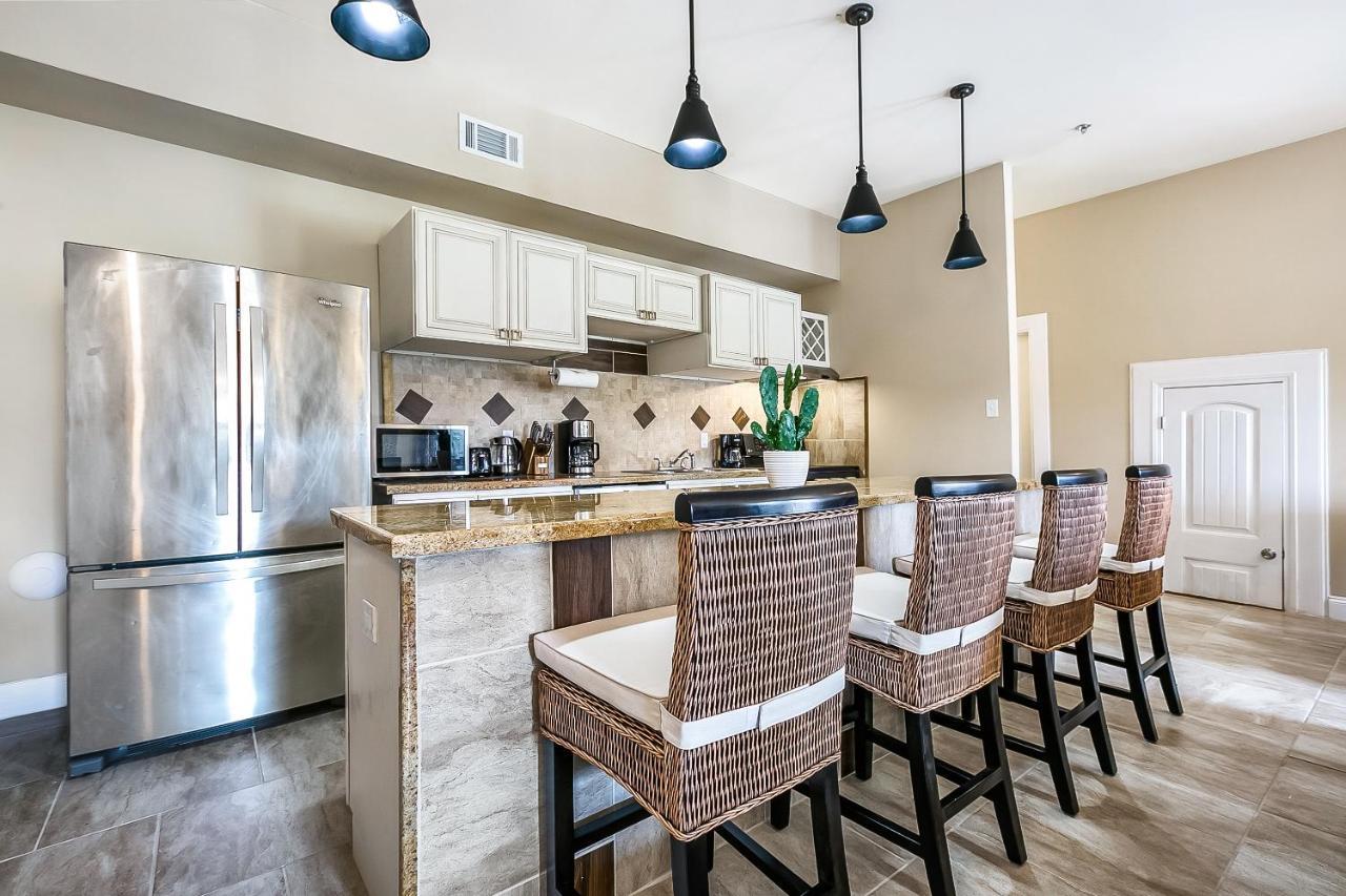 Modern 5Br Condo In Nola Ню Орлиънс Екстериор снимка