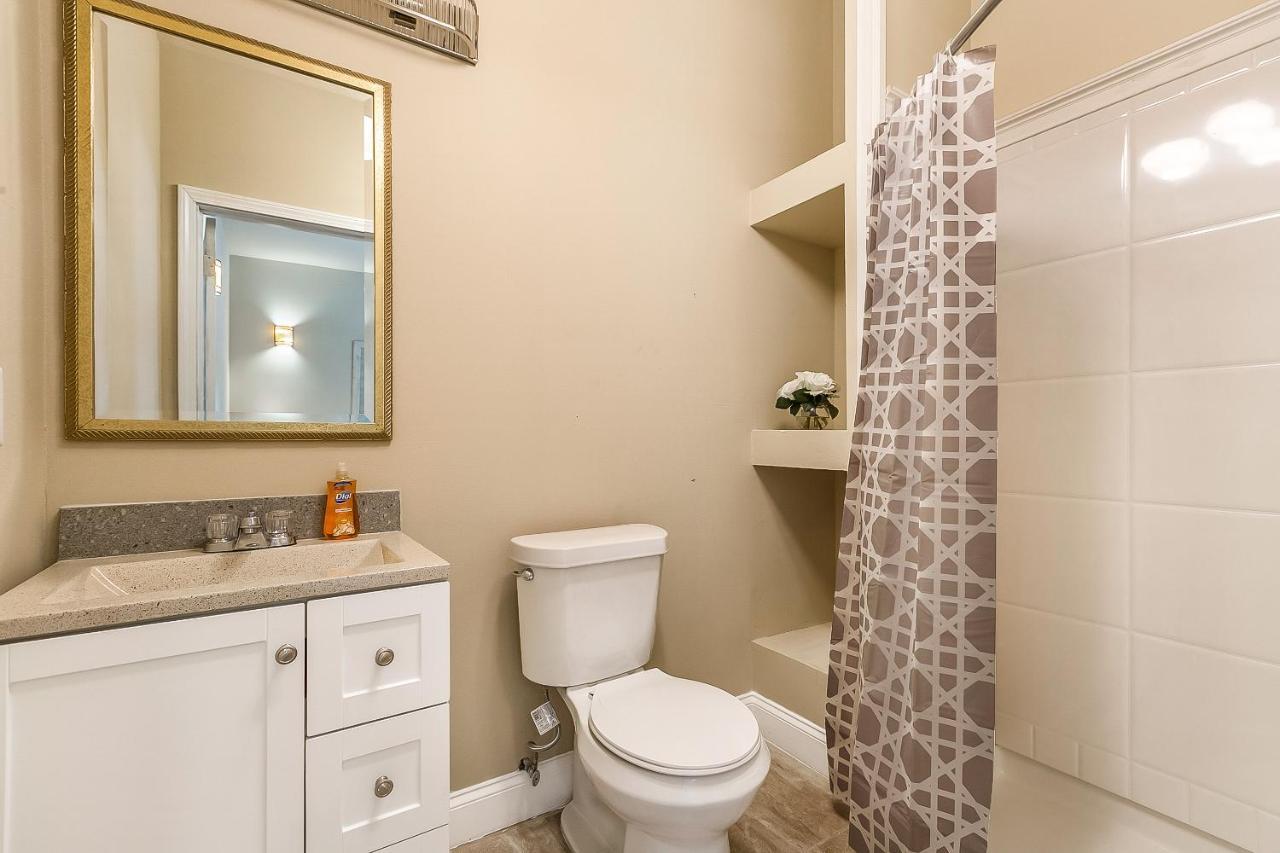 Modern 5Br Condo In Nola Ню Орлиънс Екстериор снимка